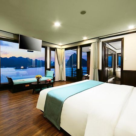 Peony Cruises Hotel Ha Long Buitenkant foto