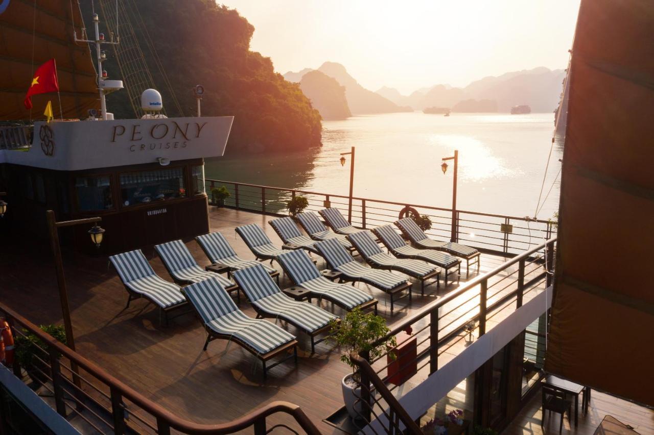 Peony Cruises Hotel Ha Long Buitenkant foto